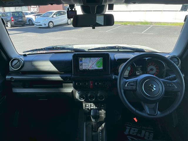 ジムニーシエラ JC 社外SDナビ フルセグ CD DVD Bluetooth ETC ドラレコ シートヒーター クルコン 衝突被害軽減ブレーキ 横滑り防止 レーンキープ ABS LED フロントフォグ(2枚目)