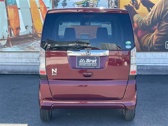N-BOX G SSパッケージ 純正ナビ(CD、DVD、Bluetooth、ワンセグTV) ETC バックカメラ 両側パワースライドドア シティブレーキアクティブ 純正フロアマット、ドアバイザー(3枚目)