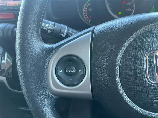 N-BOX G SSパッケージ 純正ナビ(CD、DVD、Bluetooth、ワンセグTV) ETC バックカメラ 両側パワースライドドア シティブレーキアクティブ 純正フロアマット、ドアバイザー(24枚目)