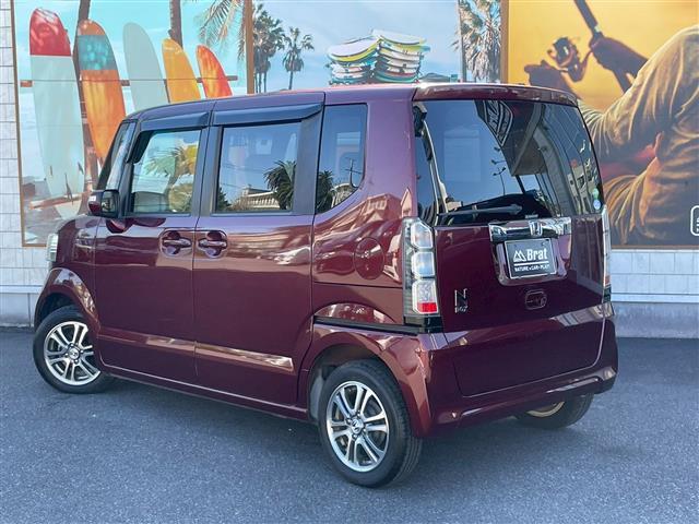 N-BOX G SSパッケージ 純正ナビ(CD、DVD、Bluetooth、ワンセグTV) ETC バックカメラ 両側パワースライドドア シティブレーキアクティブ 純正フロアマット、ドアバイザー(31枚目)