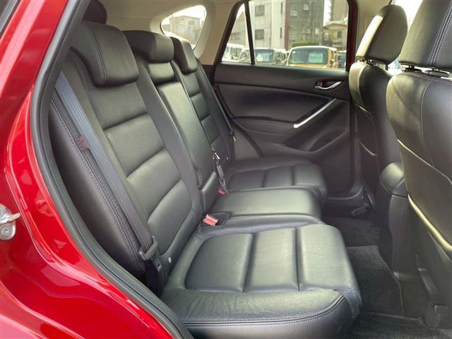 ＣＸ－５ ＸＤ　Ｌパッケージ　ワンオーナー　シートヒーター　パワーシート　純正ＳＤナビ　フルセグ　ＣＤ　ＤＶＤ　Ｂｌｕｅｔｏｏｔｈ　ＥＴＣ　バックカメラ　クルコン　衝突被害軽減ブレーキ　レーンキープ　リアセンサー　純正フロアマット（20枚目）