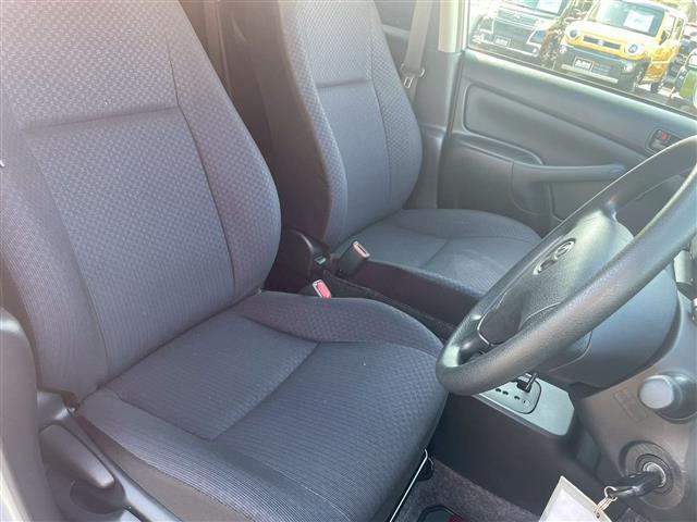 プロボックス ハイブリッドＧＸ　社外ディスプレイオーディオ　Ｂｌｕｅｔｏｏｔｈ　アップルカープレイ　アンドロイドオート　ＵＳＢ　バックカメラ　ＥＴＣ　ドアバイザー　純正ゴムマット　オートマチックハイビーム　衝突被害軽減ブレーキ（20枚目）