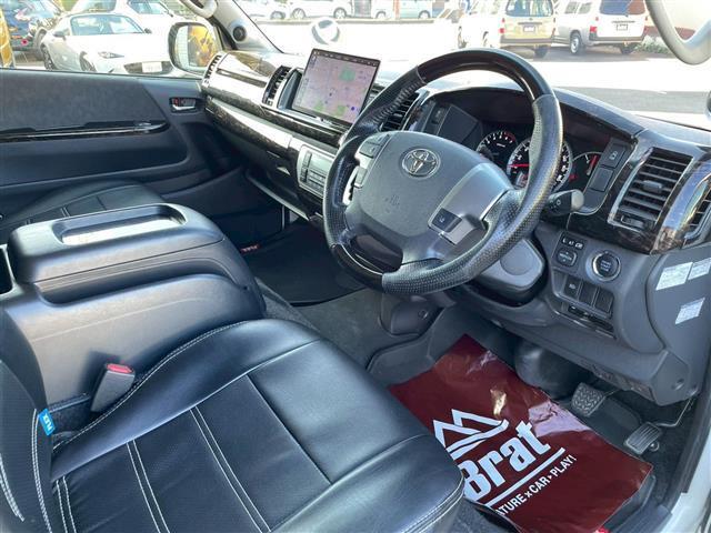 デジタルインナーミラー　前後ドラレコＵＳＢ充電ポート２口　ＡＣ１００Ｖコンセント２口パワースライドドア社外ＬＥＤテールランプ社外フォグランプウッドコンビハンドルウッド調インテリアパネル