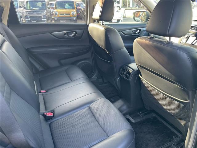 エクストレイル 20X エマージェンシーブレーキパッケージ 純正コネクトナビ 全方位カメラ シートヒーター クルコン ETC 衝突被害軽減ブレーキ 横滑り防止 純正フロアマット ドアバイザー カプロンシート LED フロントフォグ(22枚目)