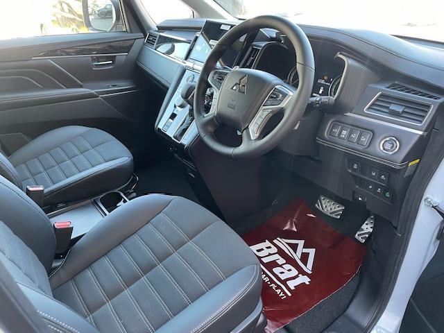 デリカD:5 シャモニー WEDSホイール オープンカントリーR/T アルパイン11インチナビ・12.8インチフリップダウンモニター 全方位カメラ ルーフラック ヘッドライトシャドウ 前席シートヒーター D席パワーシート(8枚目)