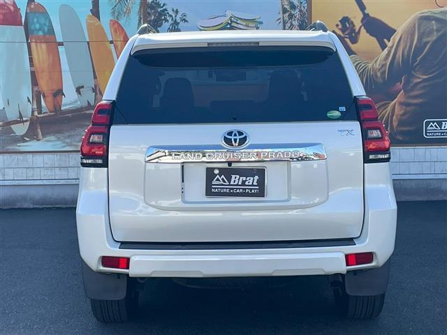 ランドクルーザープラド TX Lパッケージ 純正9インチナビ デジタルインナーミラー フロントカメラ バックカメラ ルーフレール 黒レザーシート エアシート シートヒーター パワーシート センターデフロック ETC2.0 ドラレコ(5枚目)