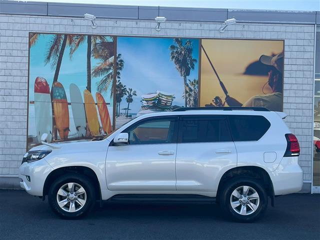 ランドクルーザープラド TX Lパッケージ 純正9インチナビ デジタルインナーミラー フロントカメラ バックカメラ ルーフレール 黒レザーシート エアシート シートヒーター パワーシート センターデフロック ETC2.0 ドラレコ(7枚目)