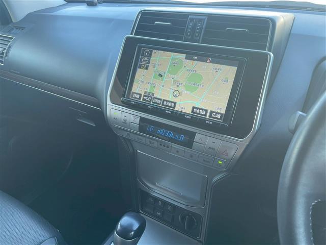 ランドクルーザープラド TX Lパッケージ 純正9インチナビ デジタルインナーミラー フロントカメラ バックカメラ ルーフレール 黒レザーシート エアシート シートヒーター パワーシート センターデフロック ETC2.0 ドラレコ(11枚目)