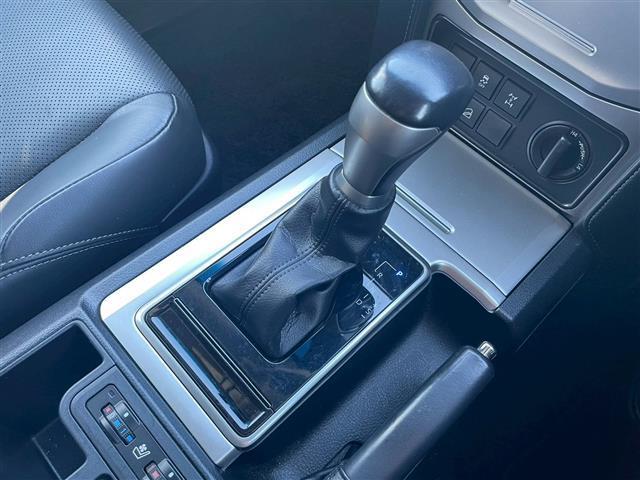 ランドクルーザープラド TX Lパッケージ 純正9インチナビ デジタルインナーミラー フロントカメラ バックカメラ ルーフレール 黒レザーシート エアシート シートヒーター パワーシート センターデフロック ETC2.0 ドラレコ(24枚目)