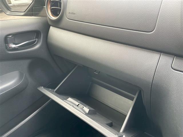 キャラバン ロングプロスタイルグランドプレミアムＧＸ　ベッドキット　防水シート　ルーフスポイラー　ヒッチメンバー　純正ＳＤナビ（ＣＤ・ＤＶＤ・Ｂｌｕｅｔｏｏｔｈ・フルセグＴＶ）全方位カメラ　デジタルインナーミラー　ＥＴＣ　ドライブレコーダー（36枚目）