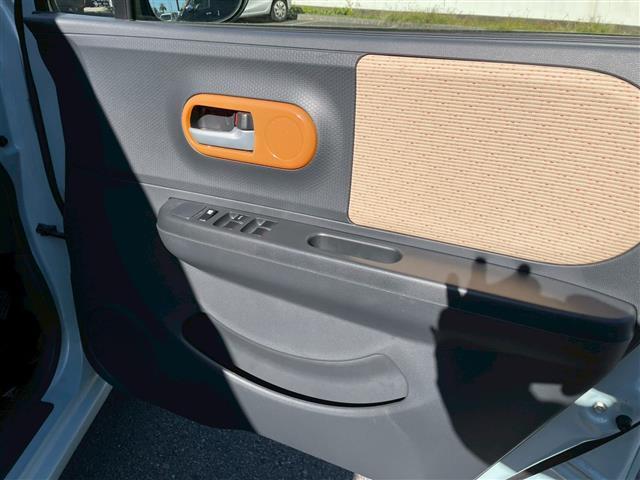 アルトラパン G ケンウッドメモリーナビ ワンセグTV USB入力 CD再生 プッシュスタート スマートキー スペアキー 禁煙車 フロアマット ドアバイザー ヘッドライトレベライザー(20枚目)