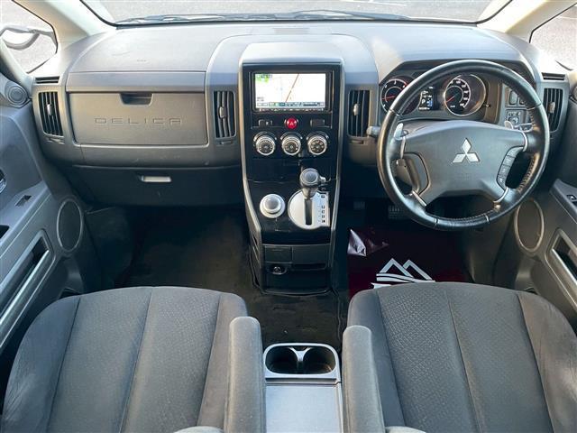デリカD:5 D パワーパッケージ 切替4WD クラリオンナビ バックカメラ 両側パワースライドドア フルセグテレビ Bluetooth DVD再生 前席シートヒーター クルーズコントロール パドルシフト HIDライト ETC(2枚目)