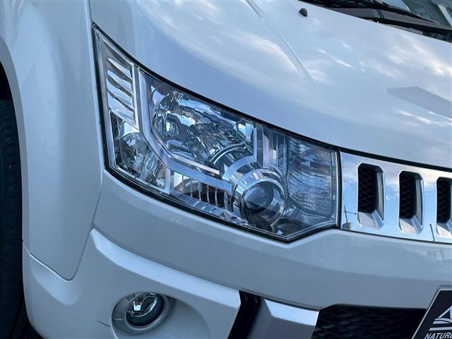 デリカD:5 D パワーパッケージ 切替4WD クラリオンナビ バックカメラ 両側パワースライドドア フルセグテレビ Bluetooth DVD再生 前席シートヒーター クルーズコントロール パドルシフト HIDライト ETC(8枚目)