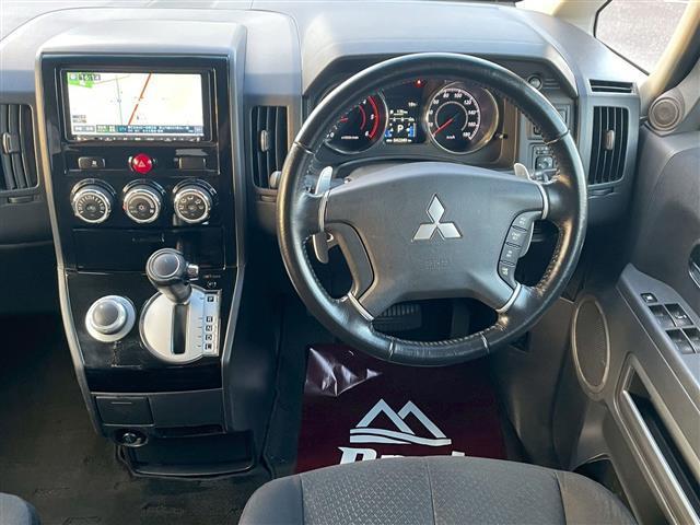 デリカD:5 D パワーパッケージ 切替4WD クラリオンナビ バックカメラ 両側パワースライドドア フルセグテレビ Bluetooth DVD再生 前席シートヒーター クルーズコントロール パドルシフト HIDライト ETC(9枚目)