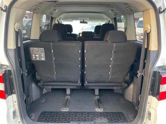 デリカD:5 D パワーパッケージ 切替4WD クラリオンナビ バックカメラ 両側パワースライドドア フルセグテレビ Bluetooth DVD再生 前席シートヒーター クルーズコントロール パドルシフト HIDライト ETC(17枚目)