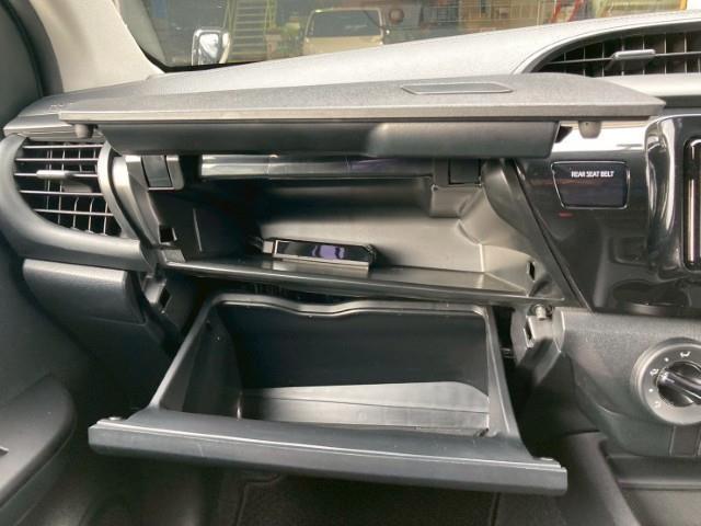 �r�t�u���X�I��{�I�ɂ͂`�h�r�]���_�R�D�T�_�ȏ�̎��q��S���l�b�g���[�N���ڗ������I���Ďd���ꂵ�Ă���܂��B�m�[�}�����p����J�X�^�����p�܂ő����̕i�����B�����Ƃ��T���̂P�䂪������܂��B