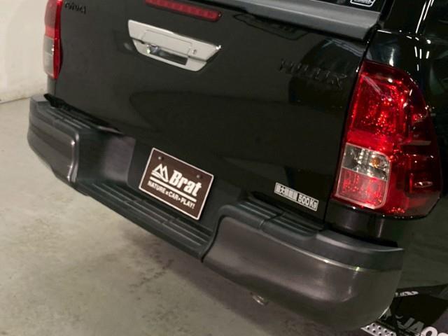 ���X�̎ԗ��́A��x���Ɍ㓖�X�X�^�b�t�̎�ɂ���Ĉ�x���C�����������Ă��������Ă���܂��B�����񒸂��܂��ƁA���X�^�b�t�ɂ��O���d�グ�Ɠ����̃N���[�j���O�������Ă��������܂��B