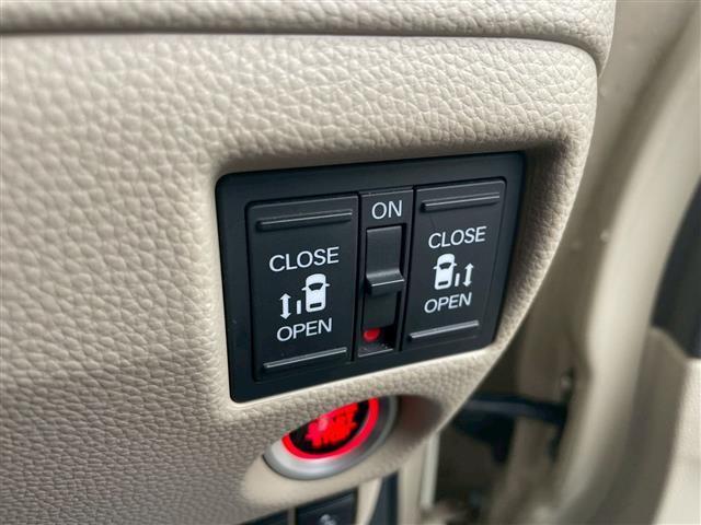 N-BOX G・EXターボホンダセンシング 両側パワースライドドア ストラーダSDナビ(CD DVD Bluetooth フルセグTV)バックカメラ 前席シートヒーター 前後ドライブレコーダー ETC 衝突軽減ブレーキ レーンキープアシスト(27枚目)