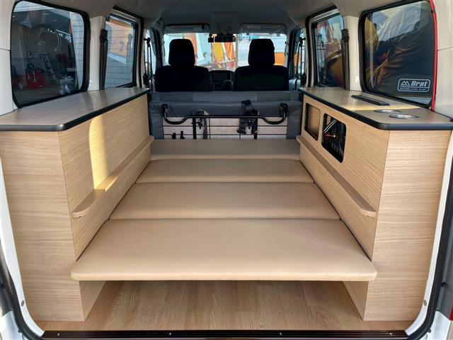タウンエースバン GL ソーラーパネル充電ポータブルバッテリー ベットキット 収納ボックス センターテーブル ルーフラック シートカバー ケンウッドメモリーナビ バックカメラ 前後ドラレコ フルセグTV USB入力 ETC(4枚目)
