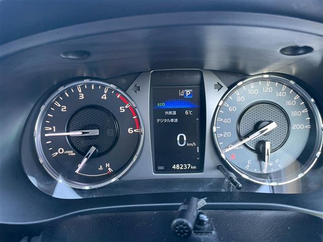 ハイラックス Ｚ　純正ハードトノカバー　純正ベッドライナー　９インチフローティングナビ　ＨＤＭＩ入力　ＵＳＢ入力　フルセグＴＶ　Ｂｌｕｅｔｏｏｔｈ　バックカメラ　前後ドラレコ　コーナーセンサー　ＥＴＣ　純正フロアマット（22枚目）