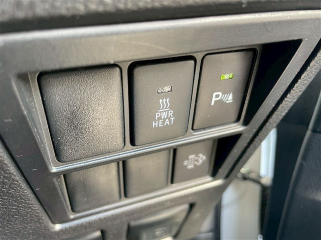 ハイラックス Ｚ　純正ハードトノカバー　純正ベッドライナー　９インチフローティングナビ　ＨＤＭＩ入力　ＵＳＢ入力　フルセグＴＶ　Ｂｌｕｅｔｏｏｔｈ　バックカメラ　前後ドラレコ　コーナーセンサー　ＥＴＣ　純正フロアマット（27枚目）