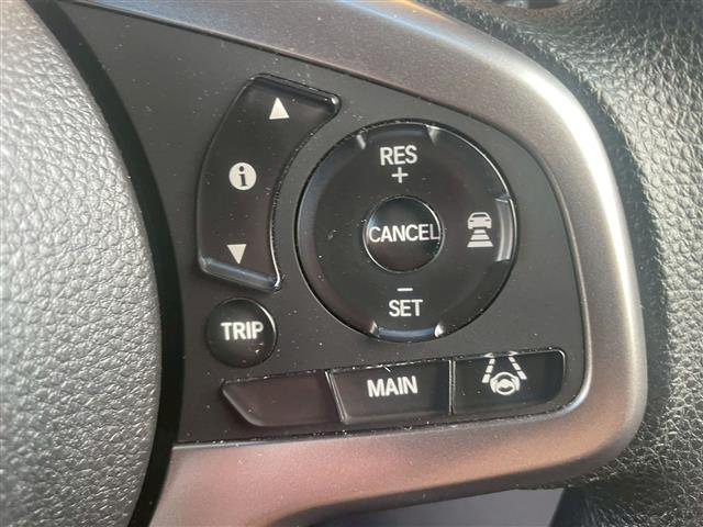 ���X�̎ԗ��́A��x���Ɍ㓖�X�X�^�b�t�̎�ɂ���Ĉ�x���C�����������Ă��������Ă���܂��B�����񒸂��܂��ƁA���X�^�b�t�ɂ��O���d�グ�Ɠ����̃N���[�j���O�������Ă��������܂��B