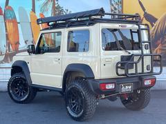 Ｂｒａｔは全国ガリバー店舗を運営する東証プライム上場の「ＩＤＯＭグループ」が運営するＳＵＶ、自社カスタムを施したカスタムカーを専門として販売しております。 6