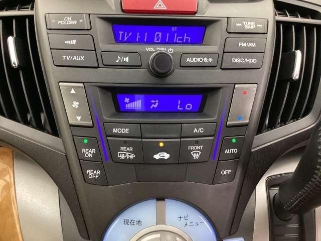 M 車内チタニア抗菌防臭施工済 キセノンライト ナビTV キーレスキー DVD再生 スマートキー HDDナビ CD オートエアコン ABS エアバッグ パワーウインドウ イモビライザー パワステ Bカメ(8枚目)