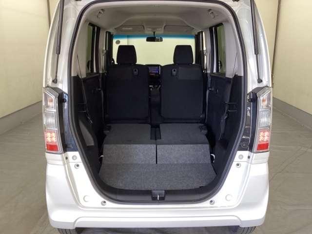 G・Lパッケージ 車内チタニア抗菌防臭施工済 CDステレオ キーフリ スマートキー・プッシュスタート バックカメラ付き AUX対応 WエアB イモビ 両側スライド片側電動 ベンチシ-ト パワーウィンド ナビTV 禁煙(18枚目)