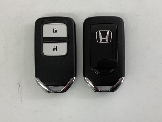 e:HEVホーム ドライブレコーダー前後装着 当社デモカー カーテンエアバッグ TVナビ イモビ 横滑防止 DVD再生 記録簿 ミュージックプレイヤー接続可 キーフリー クルーズコントロール LEDヘッド ETC CD(11枚目)