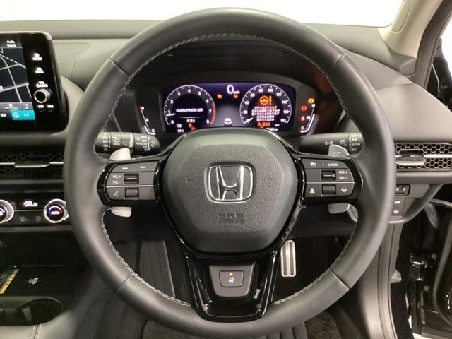 ＺＲ－Ｖ Ｚ　純正メモリーナビ、中古スタッドレスタイヤ、ドライブレコーダー前後装着＋ＥＴＣ付　当社デモカー　オートライト　黒革シート　クルーズコントロール　パワーシート　ＬＥＤヘッドランプ　衝突被害軽減システム（12枚目）