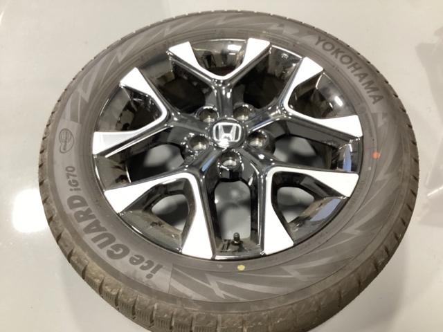 ＺＲ－Ｖ Ｚ　純正メモリーナビ、中古スタッドレスタイヤ、ドライブレコーダー前後装着＋ＥＴＣ付　当社デモカー　オートライト　黒革シート　クルーズコントロール　パワーシート　ＬＥＤヘッドランプ　衝突被害軽減システム（23枚目）