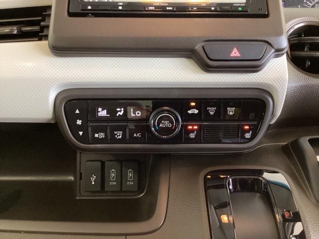 Ｎ－ＢＯＸ Ｌ　純正フルセグメモリーナビ、ホンダセンシング、サイドエアバック、ＬＥＤヘッドライト、フロントシートヒーター、ＥＴＣ、左右パワースライドドア、スマートキー、光触媒抗菌消臭施工済　デュアルエアバッグ　ＡＡＣ（8枚目）