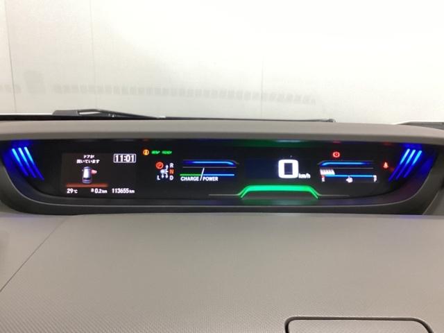 フリードハイブリッド ハイブリッド・Ｇホンダセンシング　純正フルセグメモリーナビ、ルーフモニター、リヤカメラ、ホンダセンシング、ＬＥＤヘッドライト、左右パワースライドドア、ＥＴＣ、スマートキー、純正アルミホイール、ウォークスルー、光触媒抗菌消臭施工済（11枚目）
