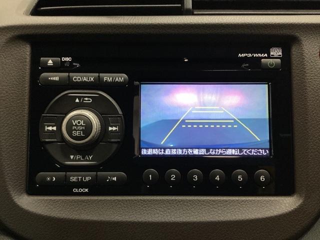 フィットシャトルハイブリッド ハイブリッド・スマートセレクション　ＣＤディスプレイオーディオ、リヤカメラ、ＨＩＤヘッドライト、ＥＴＣ、スマートキー、社外前後ドラレコ、純正アルミホイール、光触媒抗菌消臭施工済　リアカメラ　スマキ－　ＰＷ　キーレスエントリー　ＡＢＳ（7枚目）