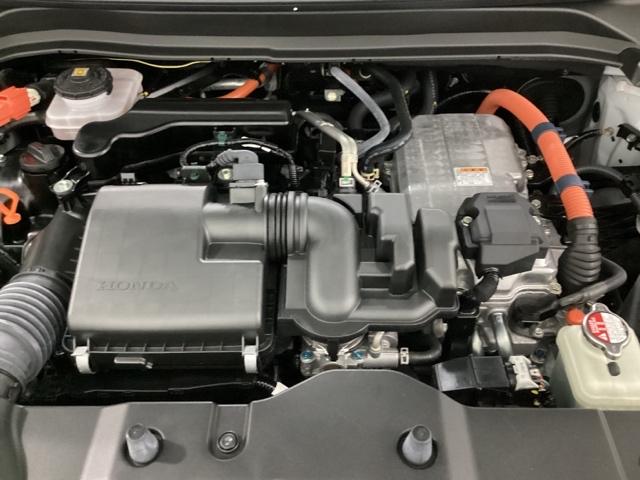 ヴェゼル ｅ：ＨＥＶＺ・ＰＬａＹパッケージ　中古スタッドレスタイヤ、純正メモリーナビ、ドライブレコーダー前後装着＋ＥＴＣ２．０付　当社デモカー　オートクルーズコントロール　アイドリングストップ　ドラレコ　ワンオーナー　ＬＥＤヘッド　ＵＳＢ（29枚目）