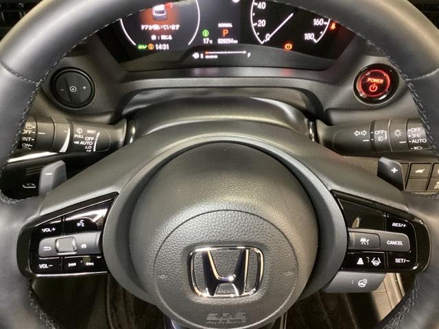 ヴェゼル e:HEVZ 純正フルセグメモリーナビ、ホンダセンシング、サイドエアバック、LEDヘッドライト、ETC、純正フロントドラレコ、フロントシートヒーター、パワーテールゲート、純正アルミホイール、光触媒抗菌消臭施工済(15枚目)