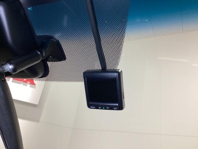 フリード＋ Ｇ・ホンダセンシング　純正フルセグメモリーナビ、ホンダセンシング、ＬＥＤヘッドライト、両側パワースライドドア、純正フロントドラレコ、スマートキー、フロントシートヒーター、ＥＴＣ、アイドリングストップ、光触媒抗菌消臭施工済（15枚目）