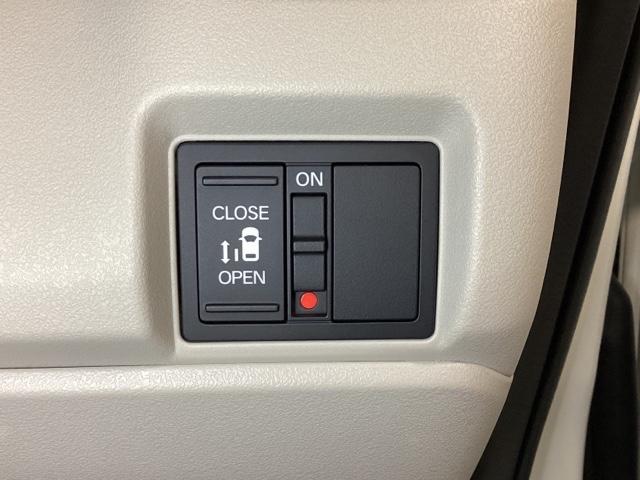 Ｎ－ＢＯＸ ベースグレード　純正フルセグメモリーナビ、ホンダセンシング、サイドエアバック、片側パワースライドドア、純正前後ドラレコ、中古スタッドレスタイヤ、純正メモリーナビ、２．０ＥＴＣ、フロントシートヒーター、当社デモカー（17枚目）