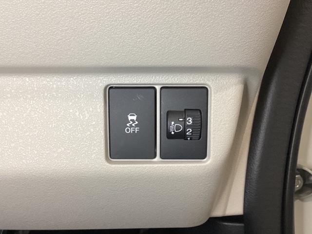 Ｎ－ＢＯＸ ベースグレード　純正フルセグメモリーナビ、ホンダセンシング、サイドエアバック、片側パワースライドドア、純正前後ドラレコ、中古スタッドレスタイヤ、純正メモリーナビ、２．０ＥＴＣ、フロントシートヒーター、当社デモカー（18枚目）