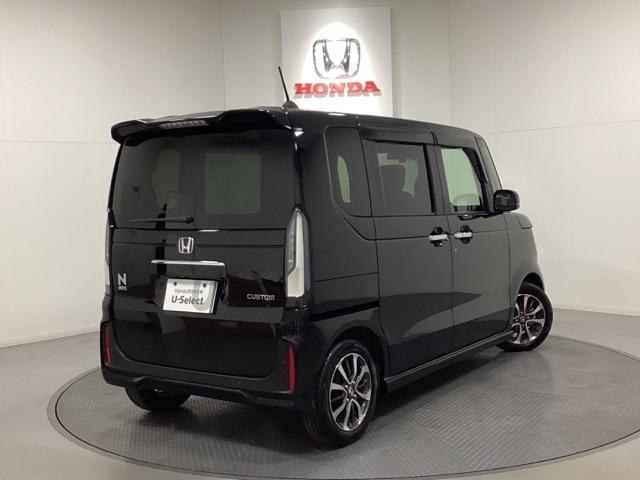 Ｎ－ＢＯＸカスタム ベースグレード　純正フルセグメモリーナビ、ホンダセンシング、サイドエアバック、ＬＥＤヘッドライト、片側パワースライドドア、中古スタッドレスタイヤ、純正前後ドラレコ、２．０ＥＴＣ、純正アルミホイール、　当社デモカー（5枚目）