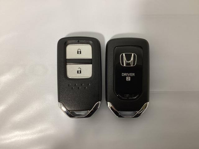 WR-V Z+ 純正フルセグメモリーナビ、ホンダセンシング、サイドエアバック、LEDヘッドライト、スマートキー、中古スタッドレスタイヤ、純正前後ドラレコ、2.0ETC、純正アルミホイール、 当社デモカー クリソナ(17枚目)