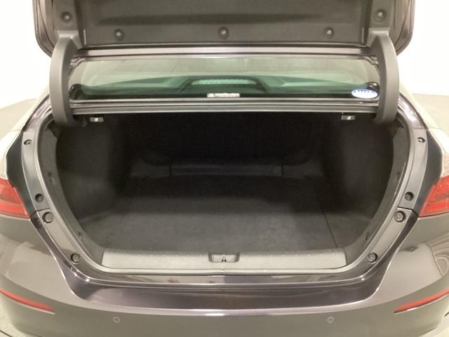 インサイト ＥＸ・ブラックスタイル　純正フルセグメモリーナビ、ホンダセンシング、サイドエアバック、ＬＥＤヘッドライト、２．０ＥＴＣ、フロントシートヒーター、運転席パワーシート、純正アルミホイール、光触媒抗菌消臭施工済　ＡＡＣ　キーレス（19枚目）