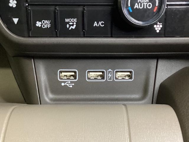 N-WGN Lホンダセンシング 純正メモリーナビ、ホンダセンシング、リヤカメラ、リヤパーキングセンサー、スマートキー、フロントシートヒーター、ETC、VSA、光触媒抗菌消臭施工済 ETC装備 Bモニタ 誤発進抑制 オートライト(11枚目)