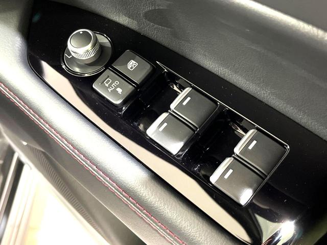 XD ブラックトーンエディション 4WD 純正ナビ 全周囲モニター BOSEサウンド 衝突軽減装置 レーダークルーズコントロール LEDヘッドライト クリアランスソナー 電動リアゲート オートブレーキホー グレード専用19インチAW(21枚目)