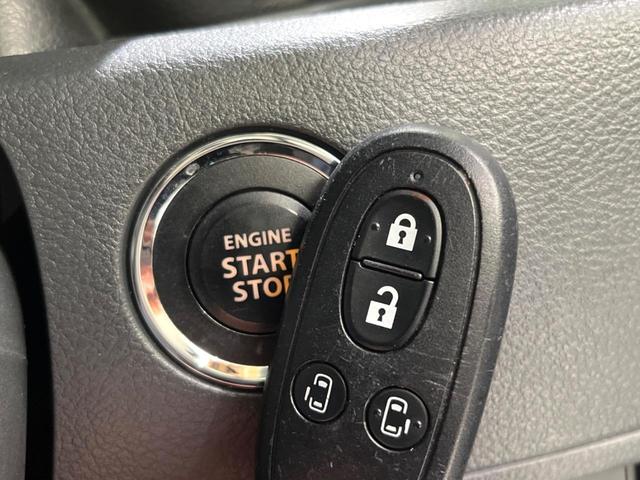 X 4WD 両側電動スライドドア 衝突軽減装置 SDナビ 禁煙車 バックカメラ シートヒーター Bluetooth再生 車線逸脱警報 スマートキー オートエアコン アイドリングストップ 盗難防止装置(33枚目)