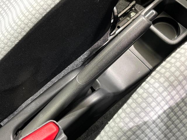 L 4WD 禁煙車 シートヒーター 横滑り防止 アイドリングストップ ヘッドライトレベライザー 盗難防止装置(24枚目)