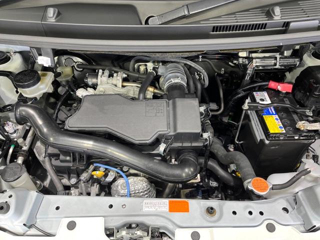 カスタムG 4WD 両側電動ドア 衝突軽減装置 禁煙車 純正SDナビ バックカメラ Bluetooth再生 フルセグ ETC シートヒーター LEDヘッド LEDフォグ クルーズコントロール(19枚目)