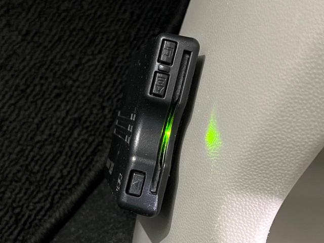 X Lパッケージ SAIII 4WD 衝突軽減装置 禁煙車 SDナビ バックカメラ Bluetooth再生 ETC シートヒーター ドラレコ クリアランスソナー オートマチックハイビーム スマートキー オートライト(6枚目)