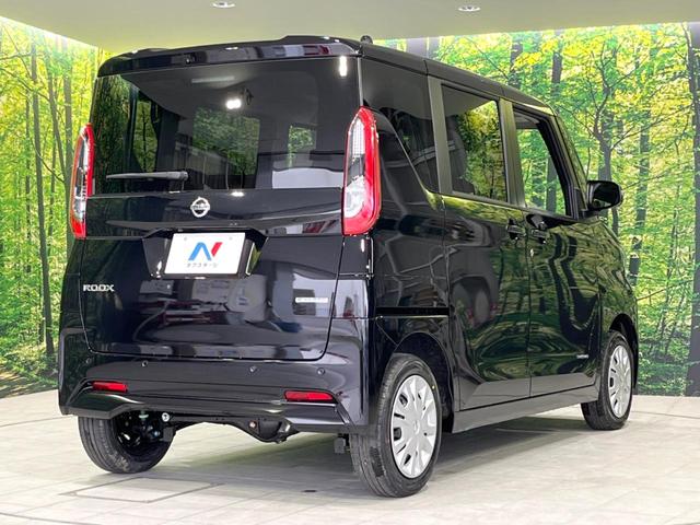 X 届出済未使用車 4WD 衝突軽減装置 電動スライドドア 全周囲カメラ 踏み間違い防止 車線逸脱警報 ハイビームアシスト シートヒーター プッシュスタート オートエアコン 盗難防止装置 横滑り防止装置(18枚目)